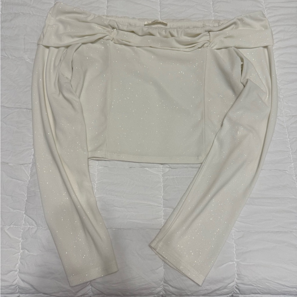 Lily Star Shimmering White Top